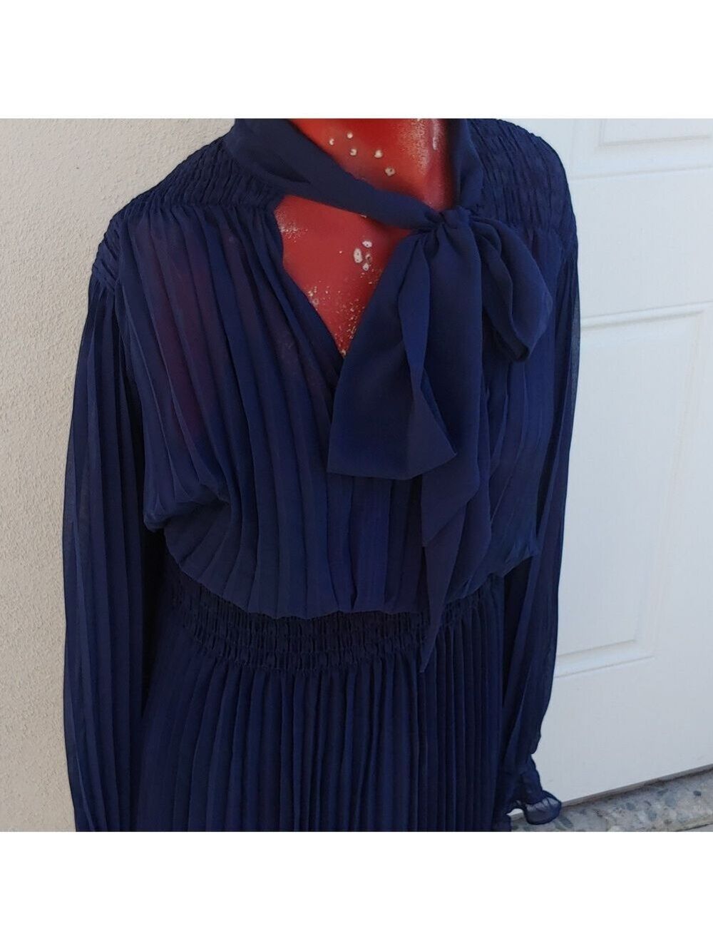 Banana Republic Women's Navy Pleaded Dress -Medium - Picture 4 of 13